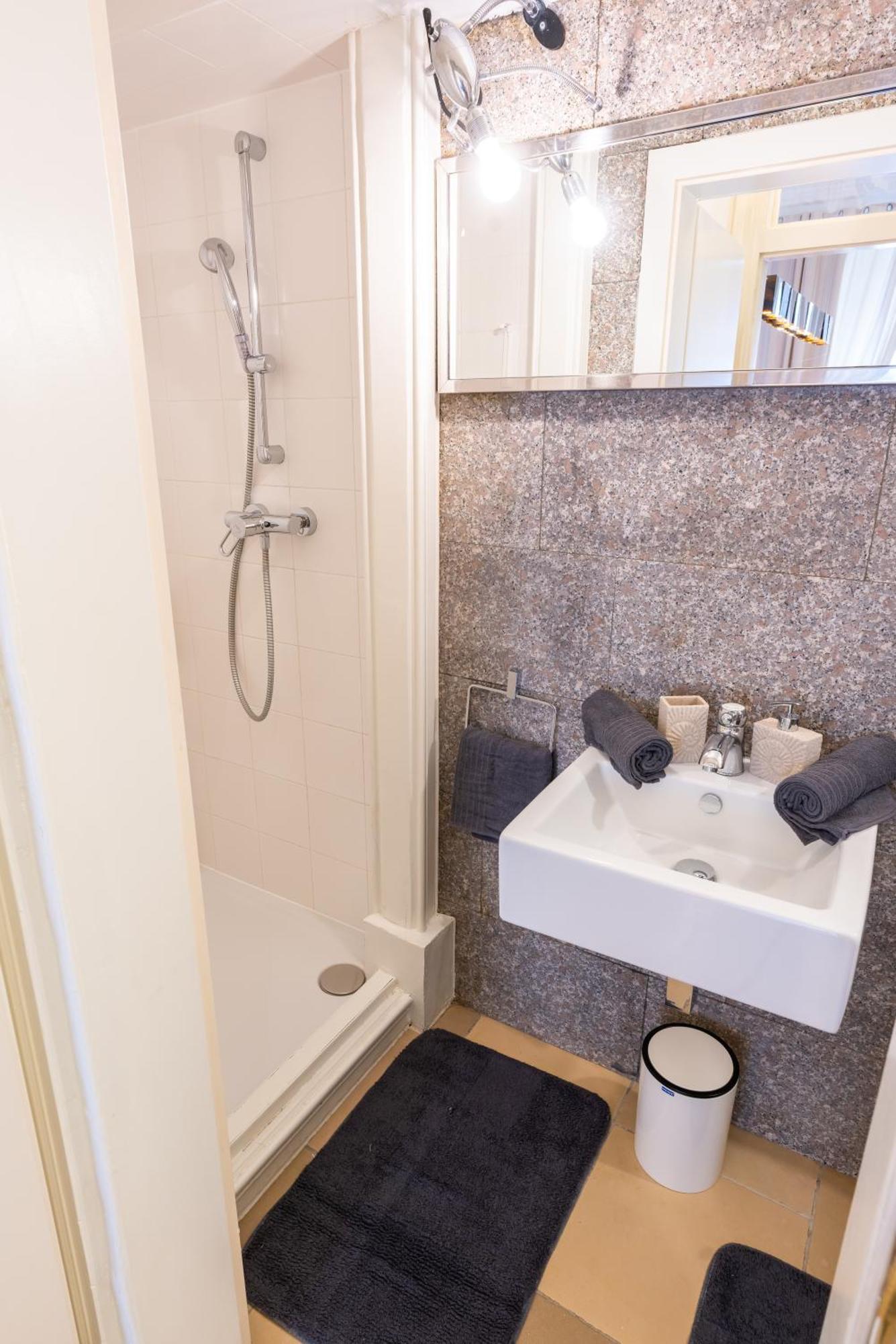 Premium Suites Vienna - Schoenlaterngasse Eksteriør bilde